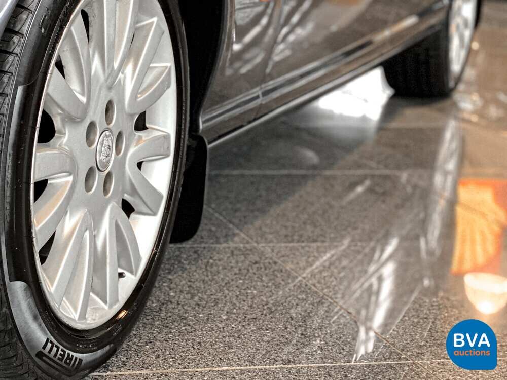 Jaguar XJ 3.0 V6 Long Executive 238pk 2005, H-738-NT.