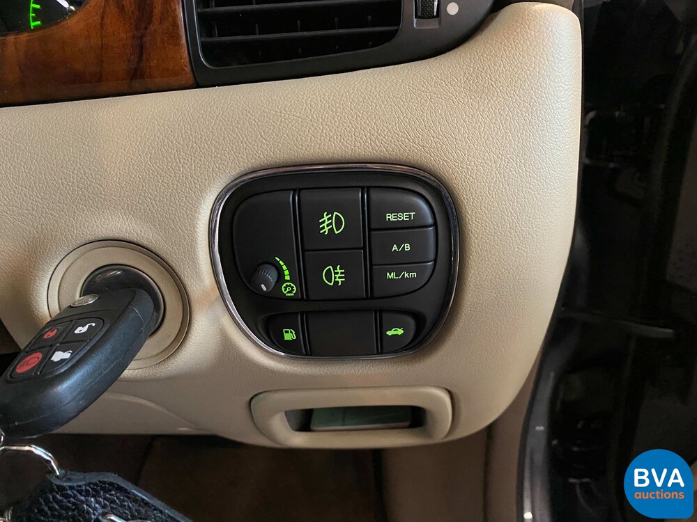 Jaguar XJ 3.0 V6 Long Executive 238pk 2005, H-738-NT.