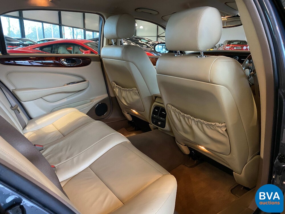Jaguar XJ 3.0 V6 Long Executive 238pk 2005, H-738-NT.