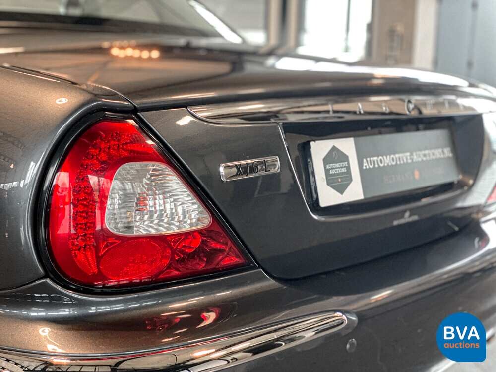 Jaguar XJ 3.0 V6 Long Executive 238pk 2005, H-738-NT.