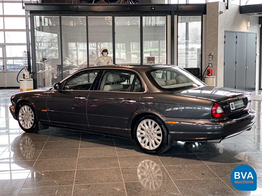 Jaguar XJ 3.0 V6 Long Executive 238pk 2005, H-738-NT.