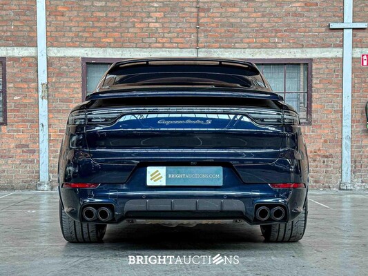 Porsche Cayenne Coupe Turbo S E-Hybrid 4.0 V8 -TECHART CARBON- 680pk 2020 (Origineel-NL), J-707-RT