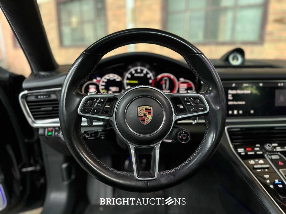 Porsche Panamera Sport Turismo Turbo S E-Hybrid 4.0 V8 680pk 2018 (Origineel-NL), SZ-605-P