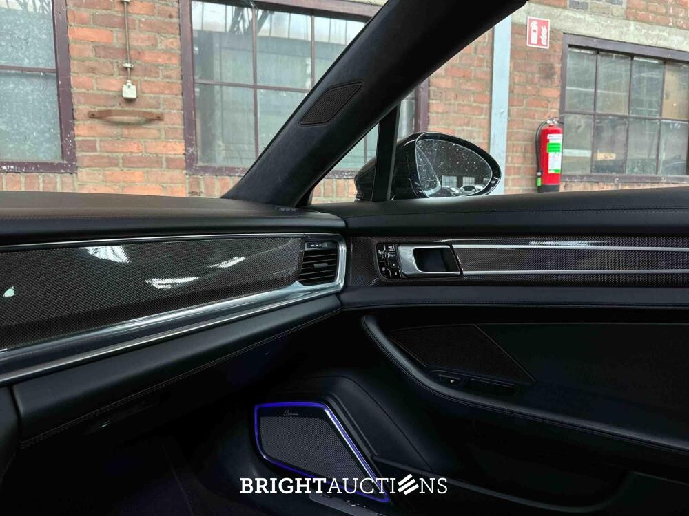 Porsche Panamera Sport Turismo Turbo S E-Hybrid 4.0 V8 680pk 2018 (Origineel-NL), SZ-605-P