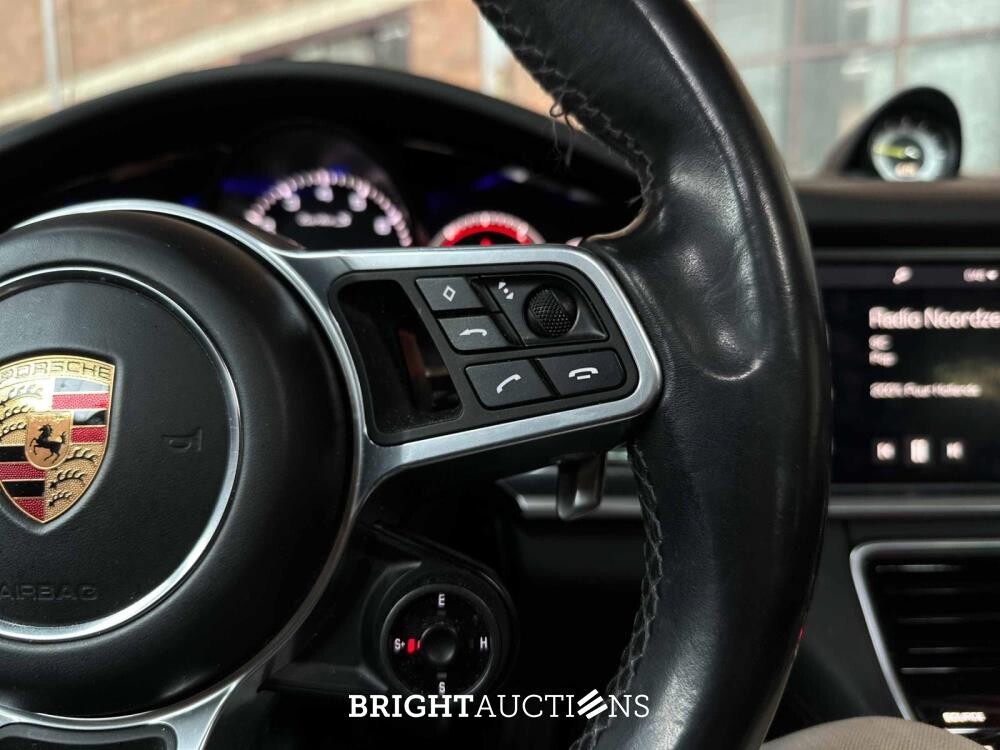 Porsche Panamera Sport Turismo Turbo S E-Hybrid 4.0 V8 680pk 2018 (Origineel-NL), SZ-605-P