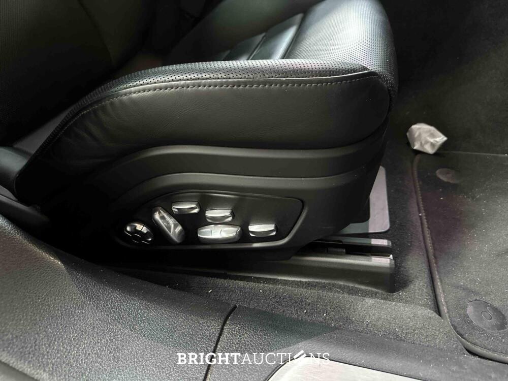 Porsche Panamera Sport Turismo Turbo S E-Hybrid 4.0 V8 680pk 2018 (Origineel-NL), SZ-605-P