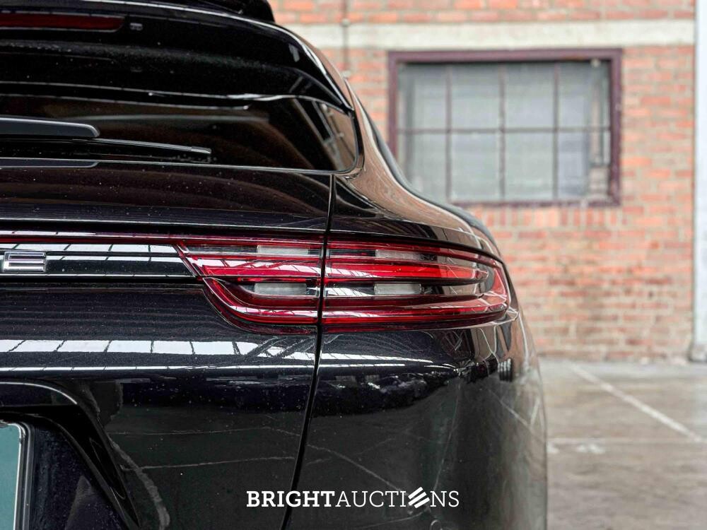 Porsche Panamera Sport Turismo Turbo S E-Hybrid 4.0 V8 680pk 2018 (Origineel-NL), SZ-605-P