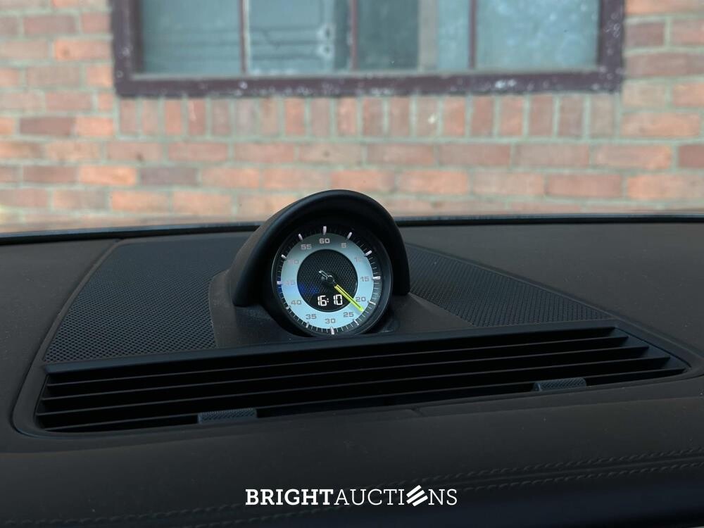 Porsche Panamera Sport Turismo Turbo S E-Hybrid 4.0 V8 680pk 2018 (Origineel-NL), SZ-605-P