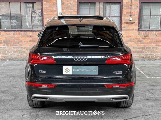 Audi Q5 40 TDI Quattro Sport S-Line Edition 190pk 2019, J-615-DG