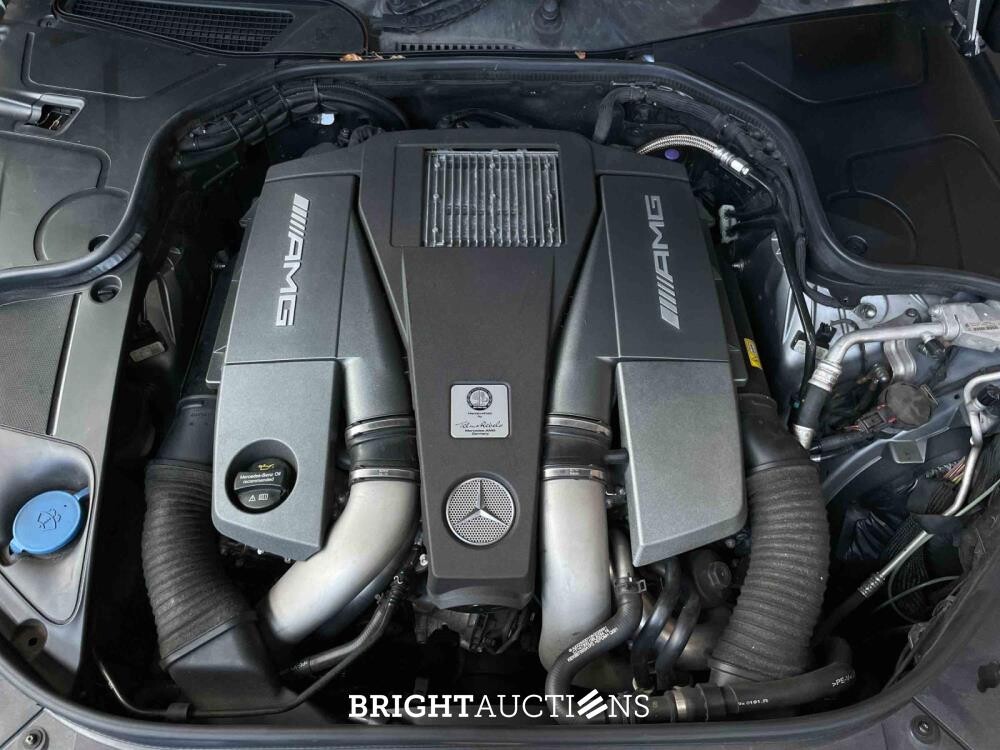 Mercedes-AMG S63 AMG 5.5 V8 4Matic 585pk 2015 S-Klasse Coupe Mercedes-Benz, N-942-DN