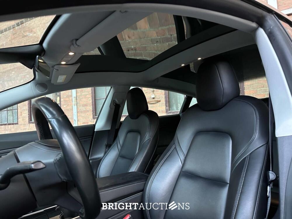 Tesla Model 3 Standaard RWD Plus 60kWh 238pk 2019, ZL-707-D