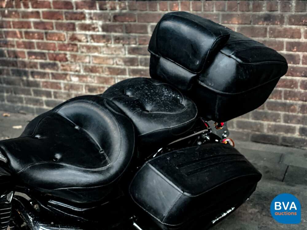 2004 Harley Davidson Road King FLHRS Cruiser 63 PS.