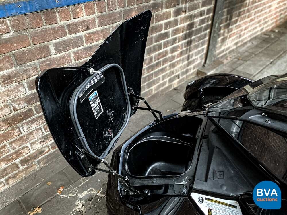 Can-Am Spyder F3 Tour SE6 2018 Can Am NW-Modell, H-352-RV.