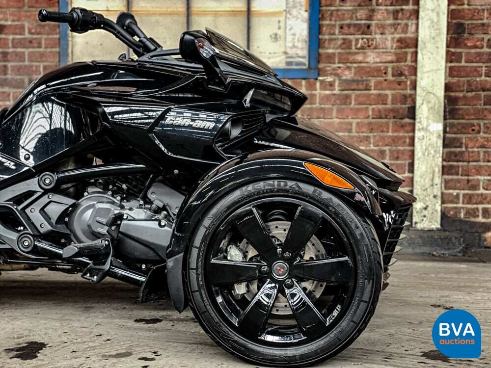 Can-Am Spyder F3 Tour SE6 2018 Can Am NW-Modell, H-352-RV.