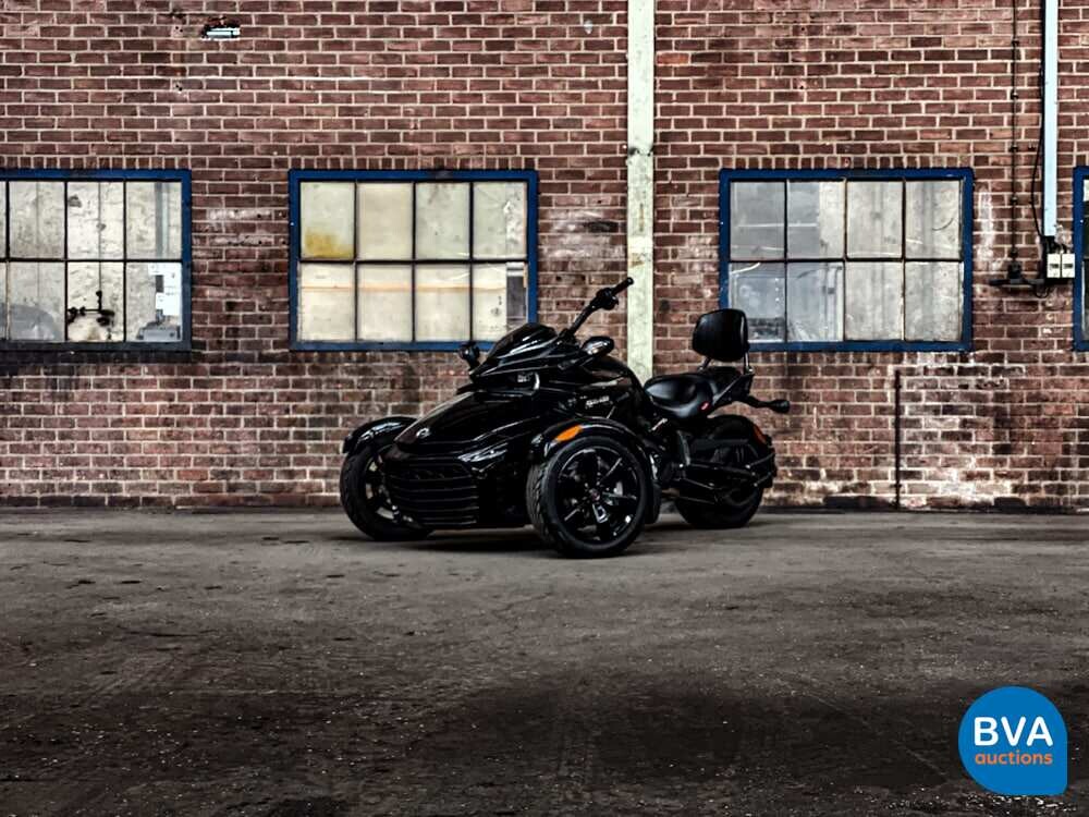 Can-Am Spyder F3 Tour SE6 2018 Can Am NW-Modell, H-352-RV.