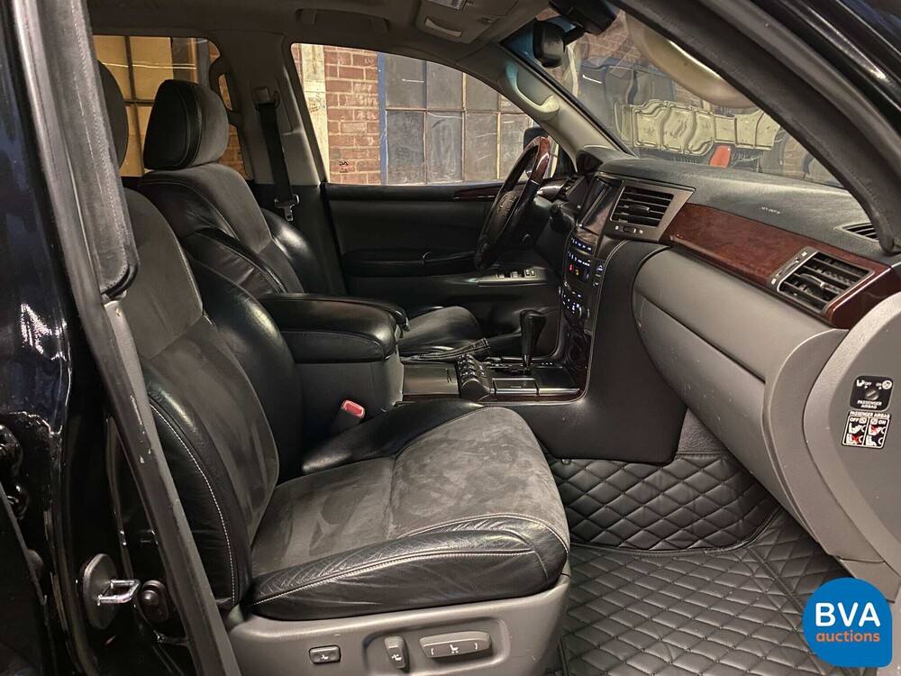 Lexus LX570 380hp 2017 B6 B7 Armored Armored.
