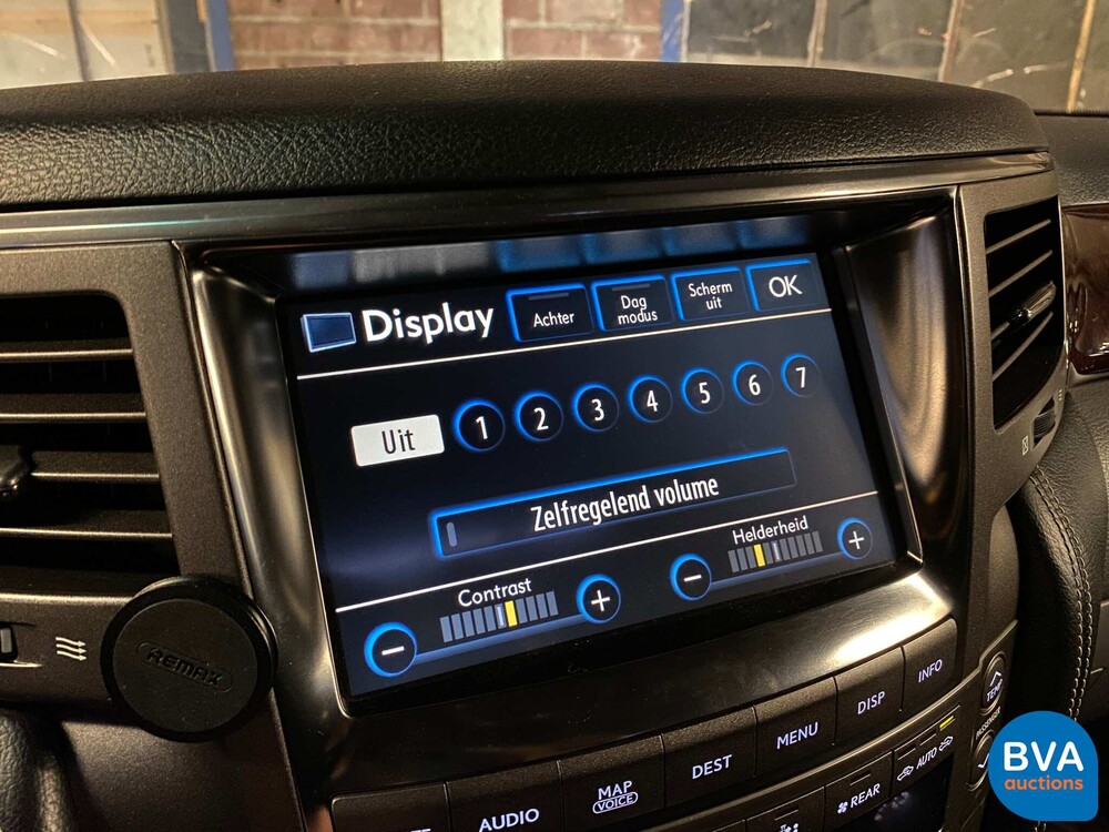 Lexus LX570 380 PS 2017 B6 B7 gepanzert gepanzert.