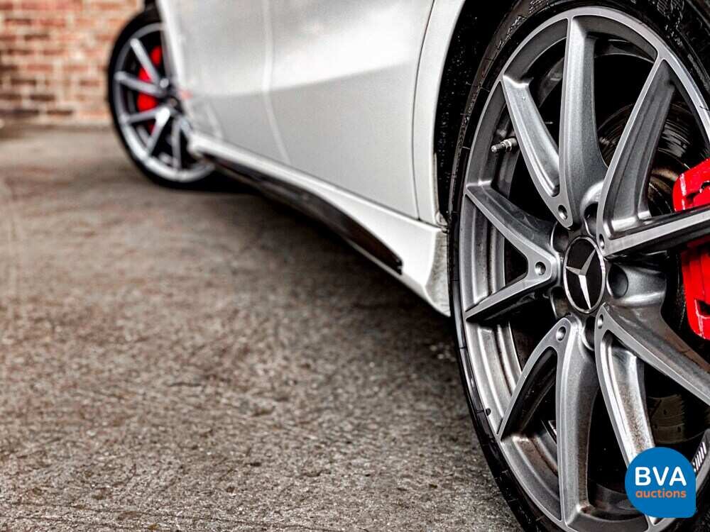 Mercedes-Benz CLA 45 AMG Shooting Brake 4matic CLA45 381pk FACELIFT, J-885-RZ.