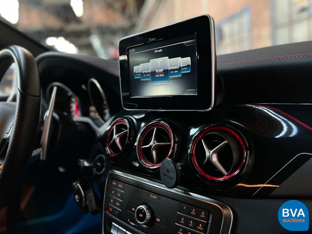 Mercedes-Benz CLA 45 AMG Shooting Brake 4matic CLA45 381pk FACELIFT, J-885-RZ.