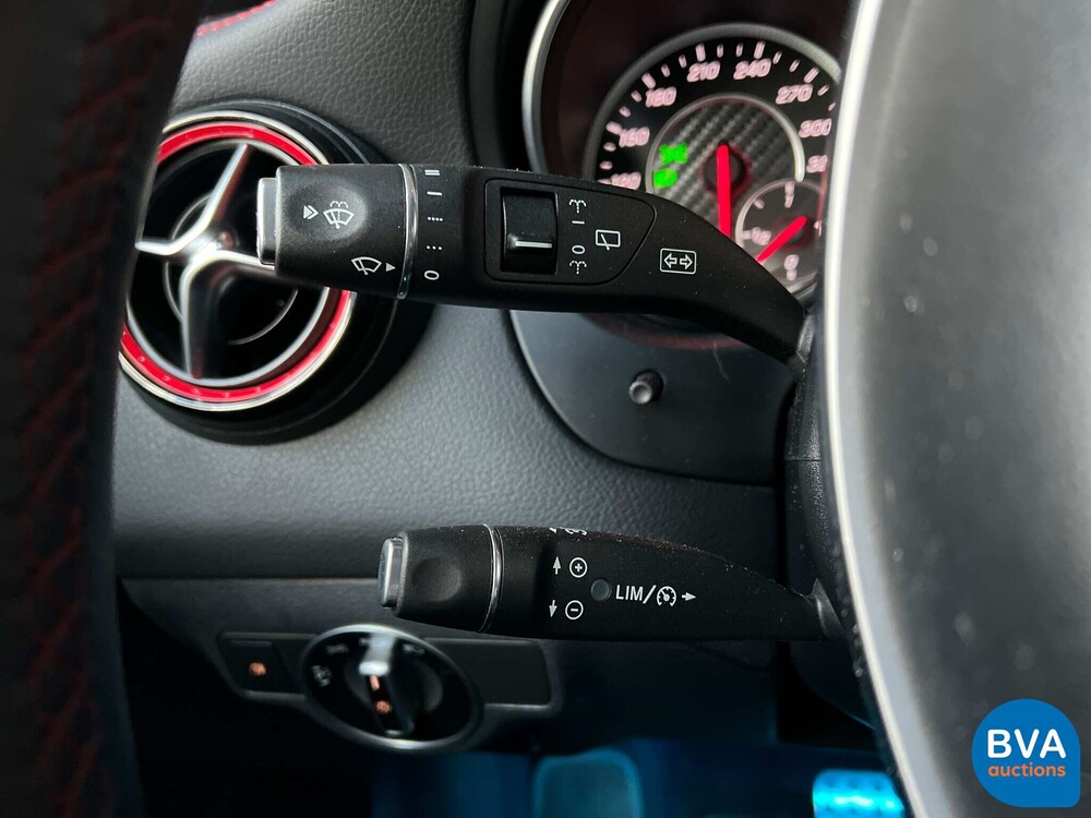 Mercedes-Benz CLA 45 AMG Shooting Brake 4matic CLA45 381pk FACELIFT, J-885-RZ.