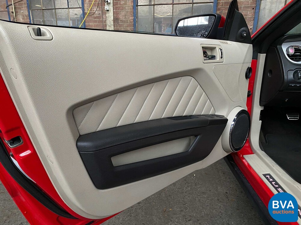 Ford USA Mustang 4.0 Convertible 209hp 2010, H-356-JK.