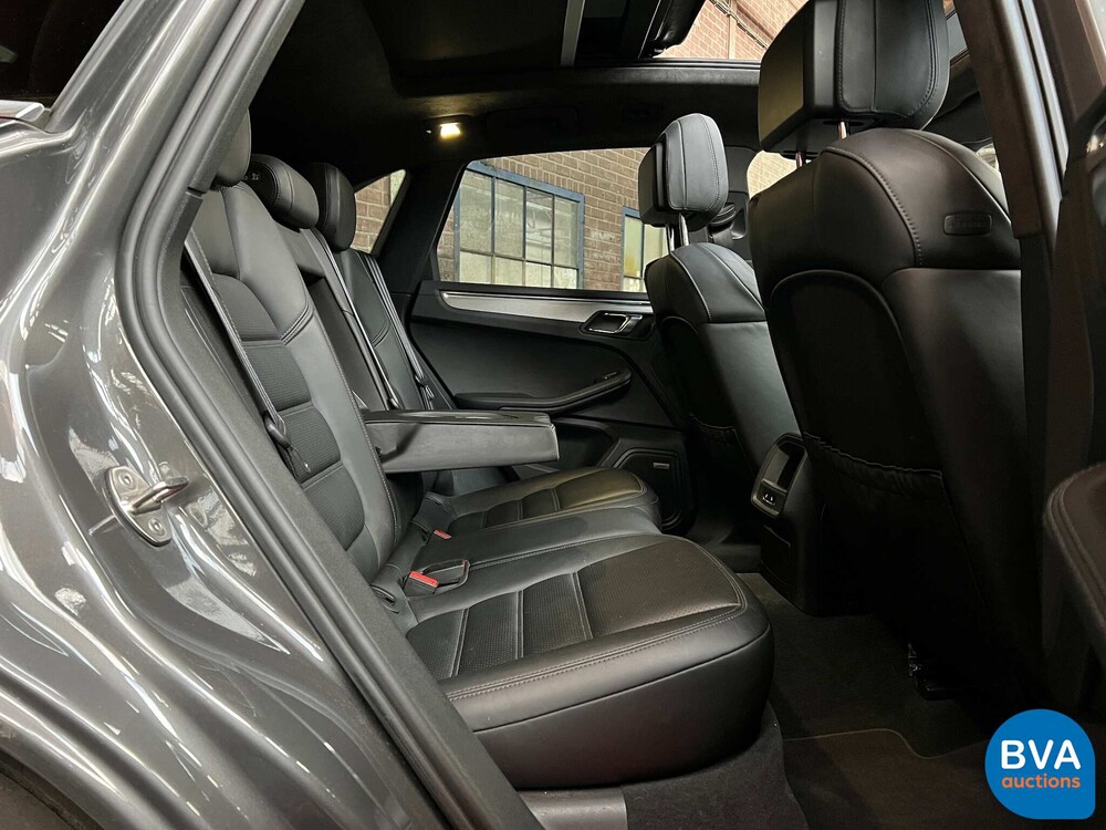 Porsche Macan Turbo 3.6 400 PS 2015 -Org NL-, 4-ZSP-38.