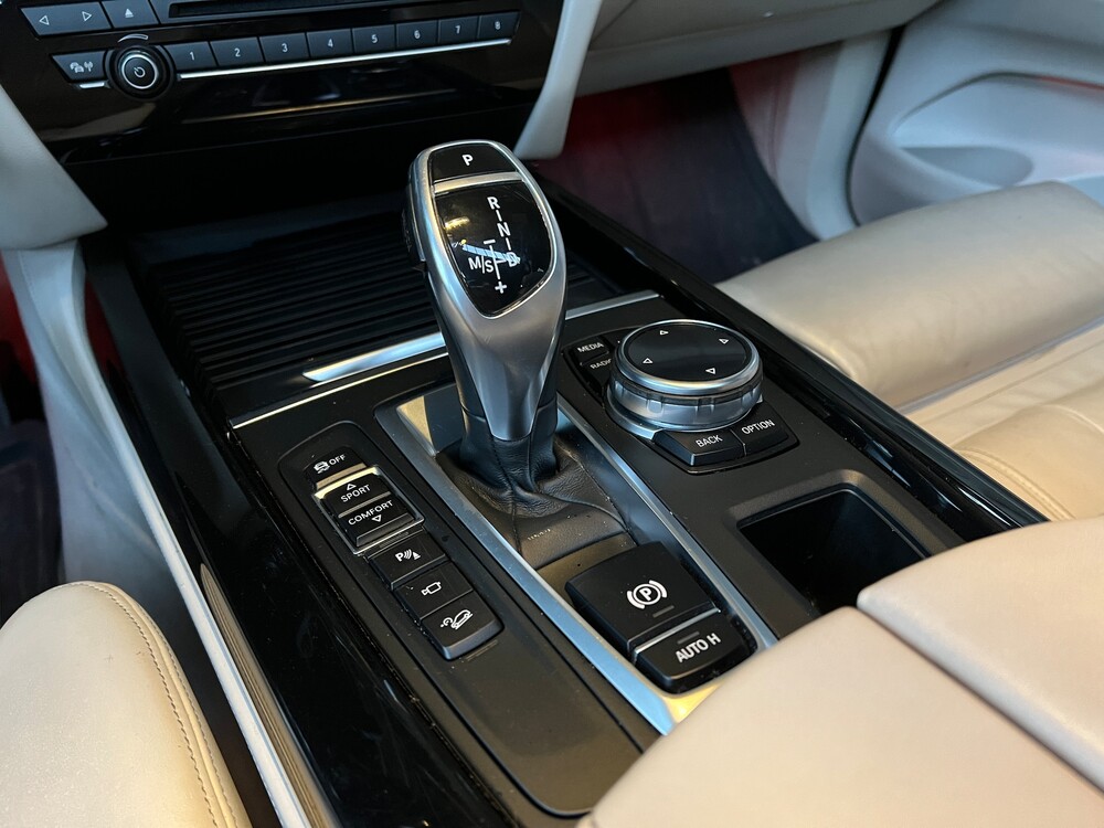 BMW X5 40d xDrive High Executive 313hp 2014, KZ-214-S.