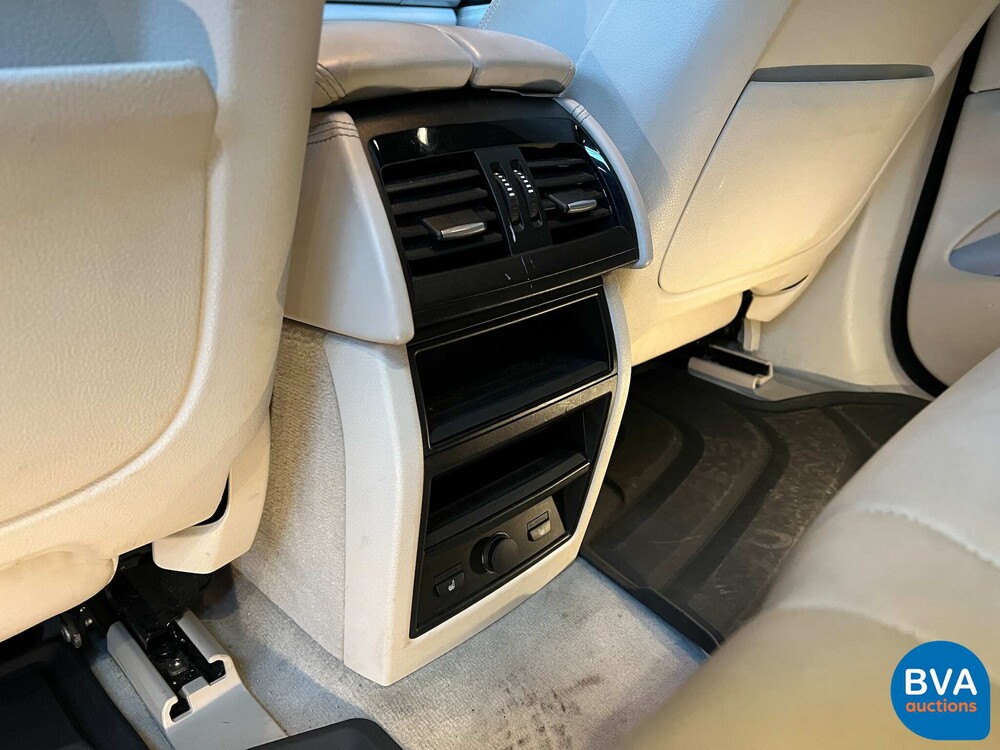 BMW X5 40d xDrive High Executive 313hp 2014, KZ-214-S.