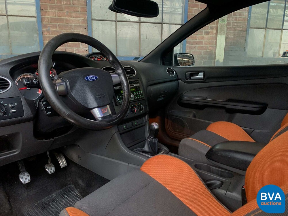 Ford Focus ST2.5-20V Sport 2007 226PS, 9-ZSG-00.