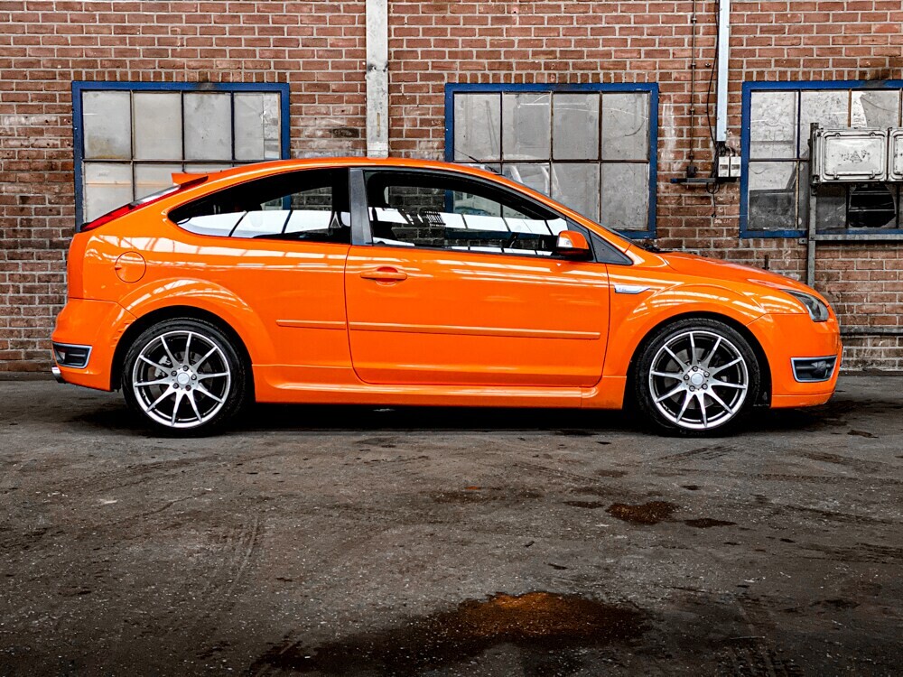 Ford Focus ST2.5-20V Sport 2007 226PS, 9-ZSG-00.