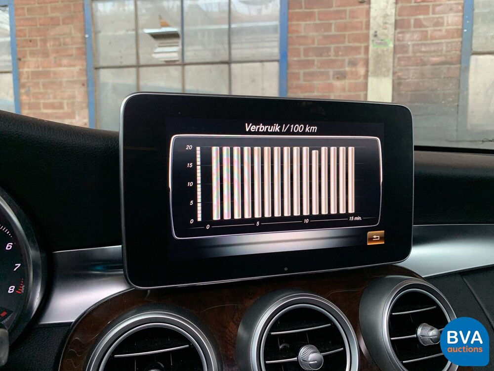Mercedes-Benz C300 Prestige C-Klasse 245 PS 2015, NL-168-J.