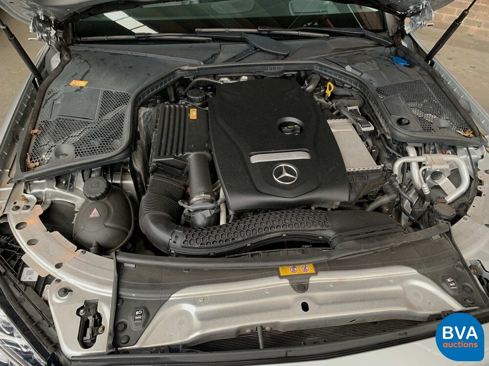 Mercedes-Benz C300 Prestige C-Klasse 245 PS 2015, NL-168-J.