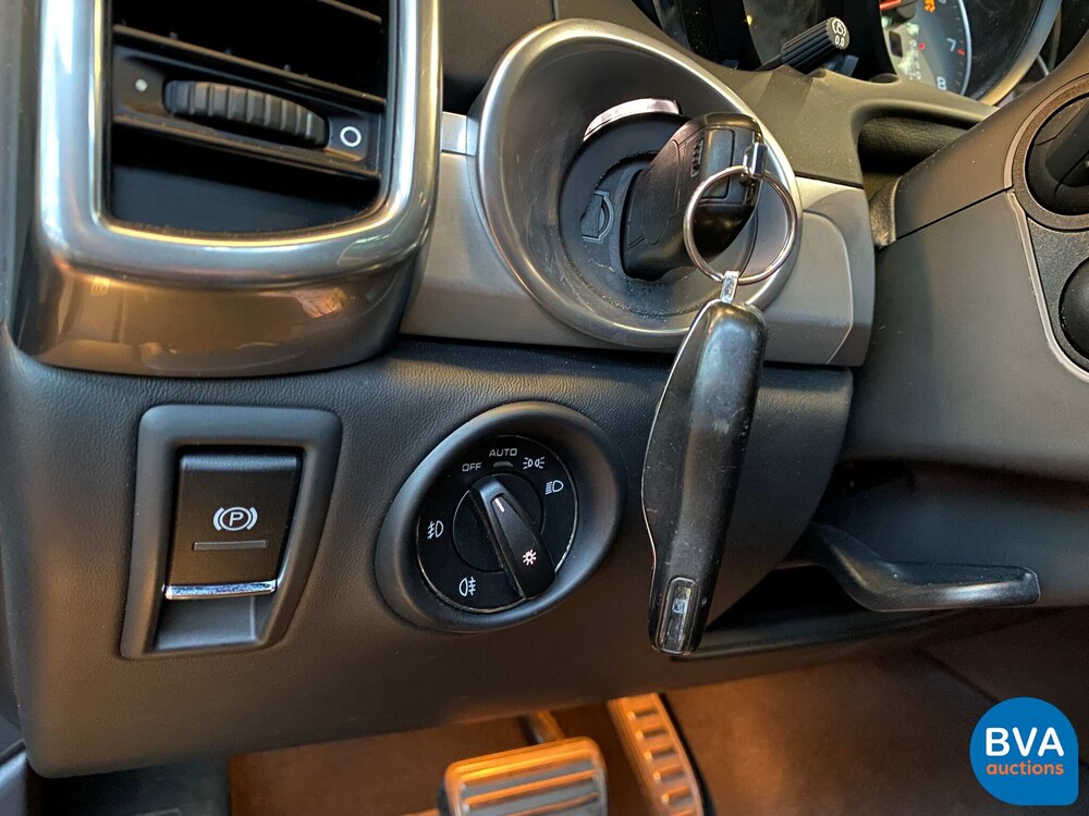 Porsche Cayenne 4.8 GTS 420pk 2012 -Org. NL-, 83-ZDR-4