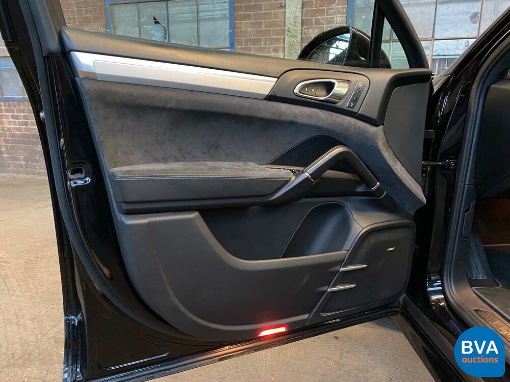 Porsche Cayenne 4.8 GTS 420pk 2012 -Org. NL-, 83-ZDR-4