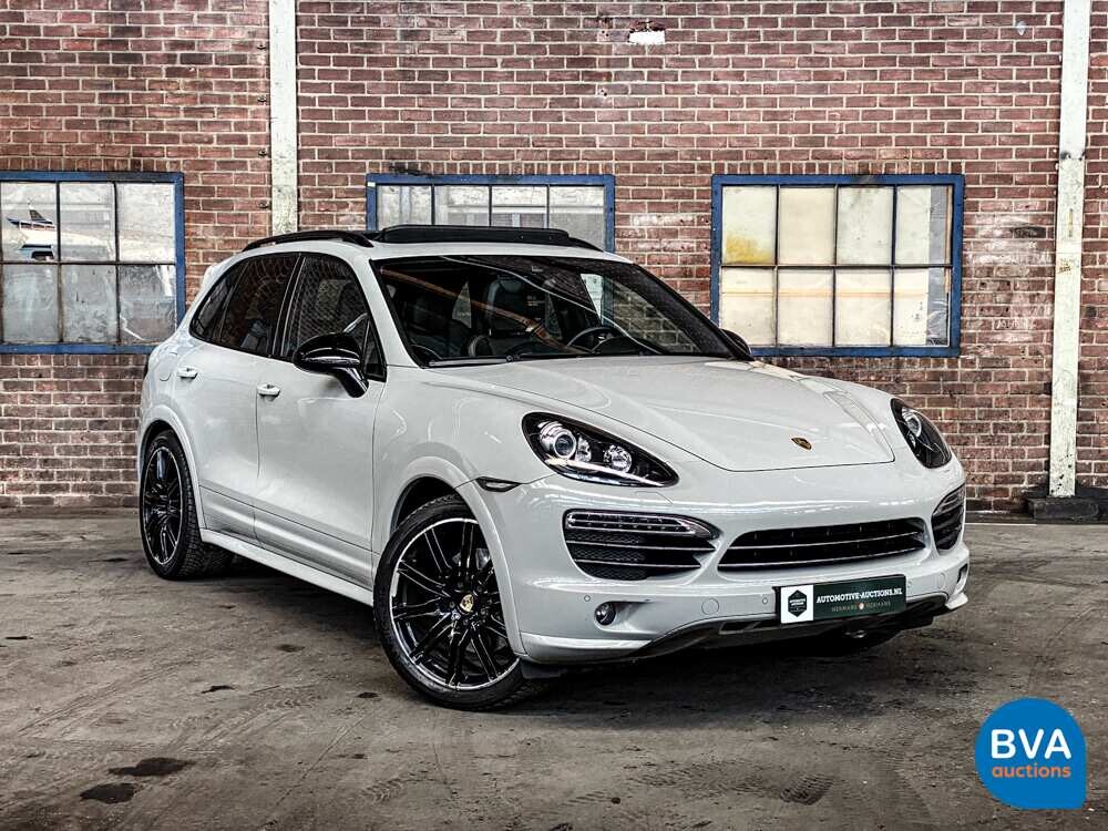 Porsche Cayenne S4.8 Sportchrono 400 PS 2013, JP-842-T.