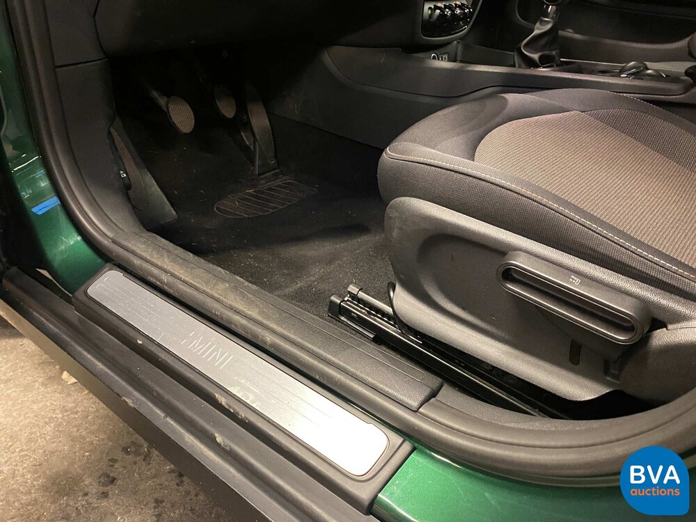 Mini Clubmann 1.5D 116 PS 2016 British Racing Green Mini Cooper.
