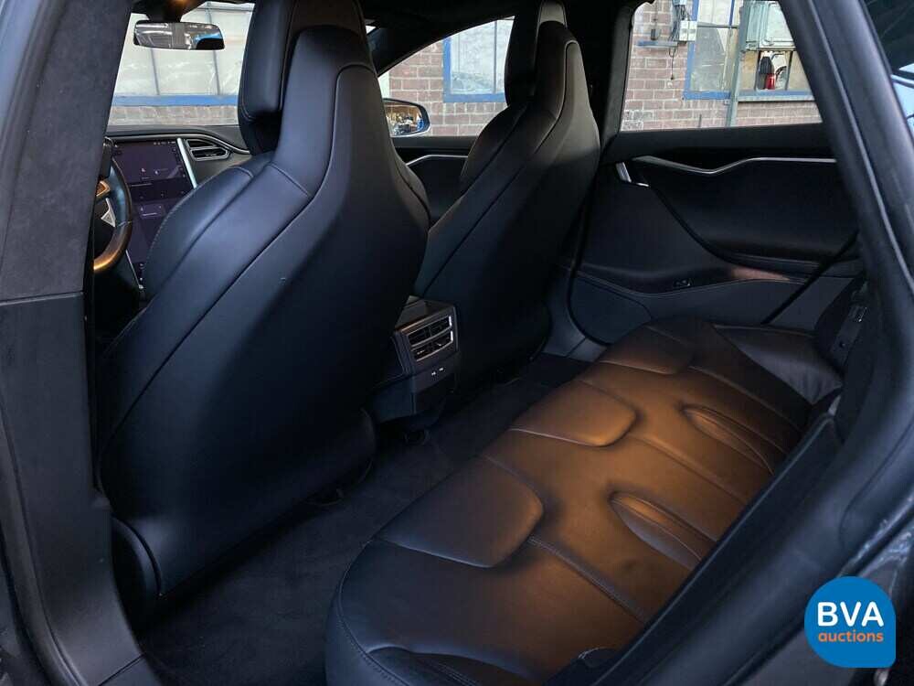 Tesla Model S 75 333pk 2017 -Org. NL-, PP-332-T 
