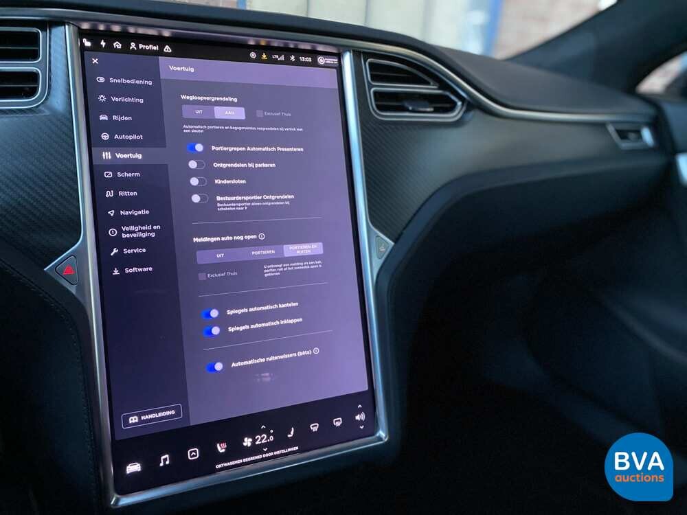 Tesla Model S 75 333pk 2017 -Org. NL-, PP-332-T 