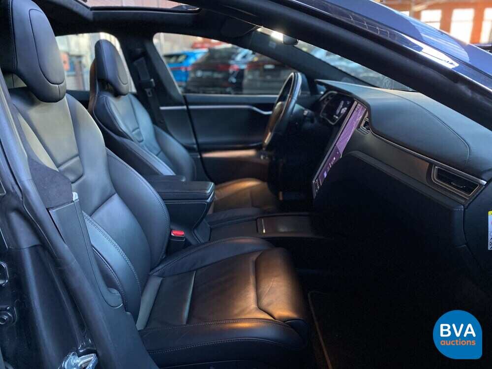 Tesla Model S 75 333pk 2017 -Org. NL-, PP-332-T 