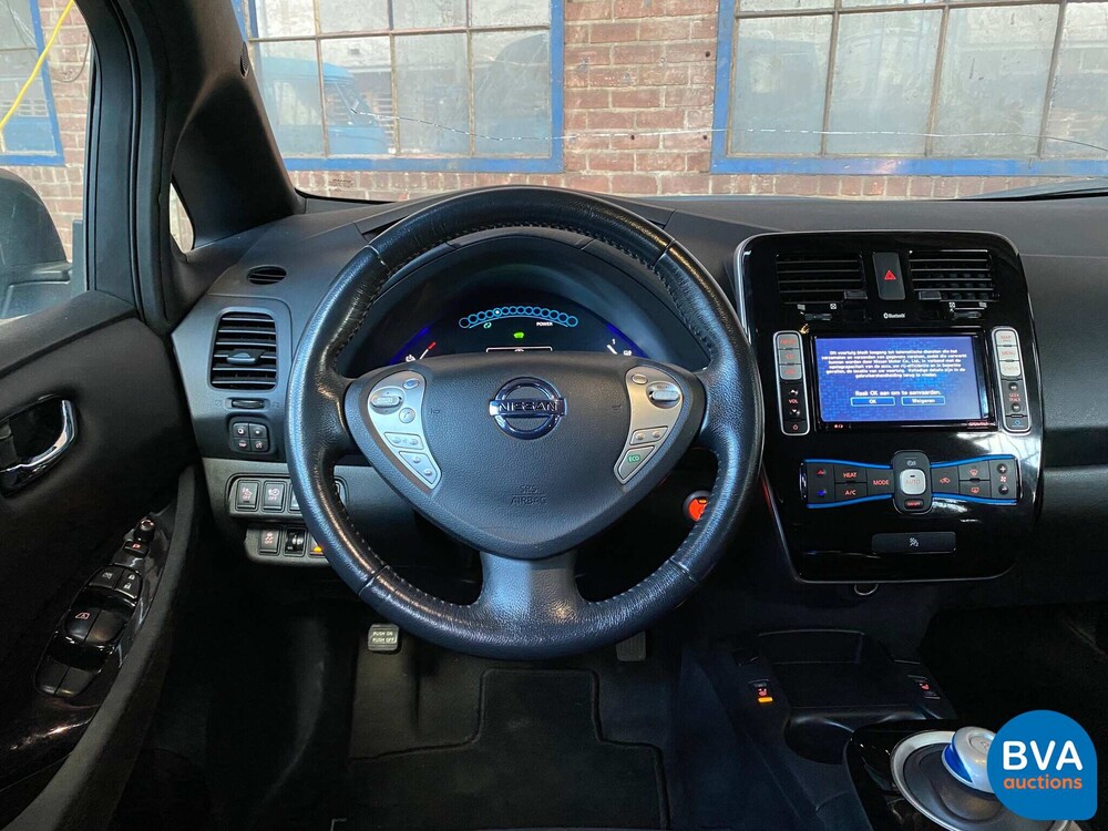 Nissan Leaf Base 24 kWh 109PS 2013!ZUTEILUNG! -Org NL-, 1-SZJ-74.