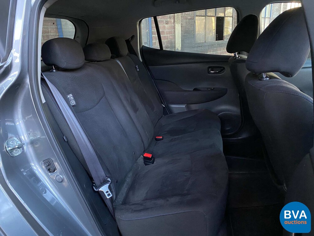 Nissan Leaf Base 24 kWh 109PS 2013!ZUTEILUNG! -Org NL-, 1-SZJ-74.