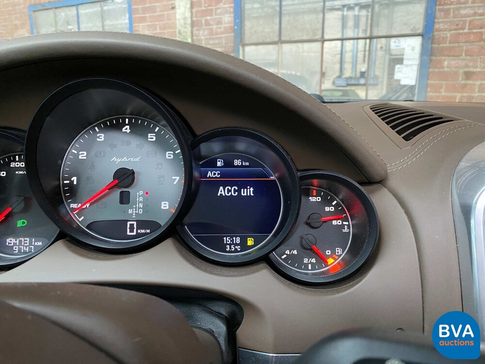 Porsche Cayenne 3.0 S Hybrid 380 PS 2010 NW MODELL, 8-TNP-79.