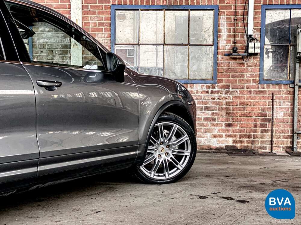 Porsche Cayenne 3.0 S Hybrid 380 PS 2010 NW MODELL, 8-TNP-79.