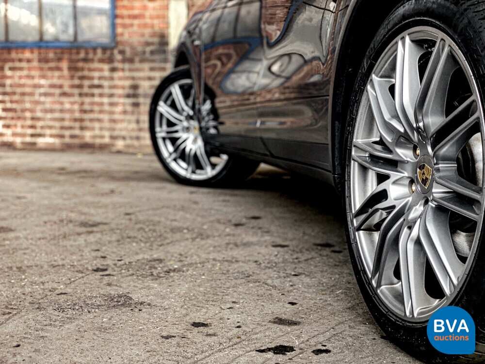 Porsche Cayenne 3.0 S Hybrid 380 PS 2010 NW MODELL, 8-TNP-79.