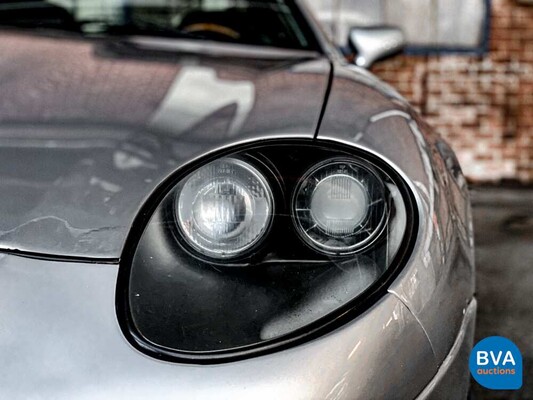 'Aston Martin DB7 3.2 Coupe 325pk 1996, 81-JT-RP