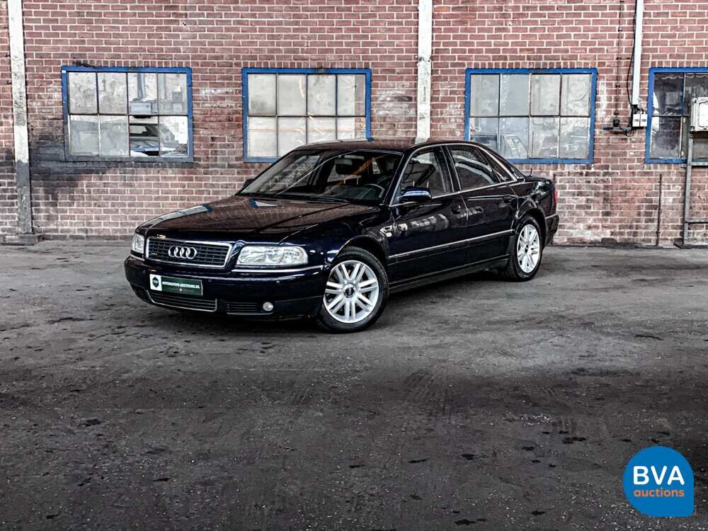 Audi A8 2.8 5V quattro Exclusive 193pk 2002 -Org. NL-, 21-JZ-DK.