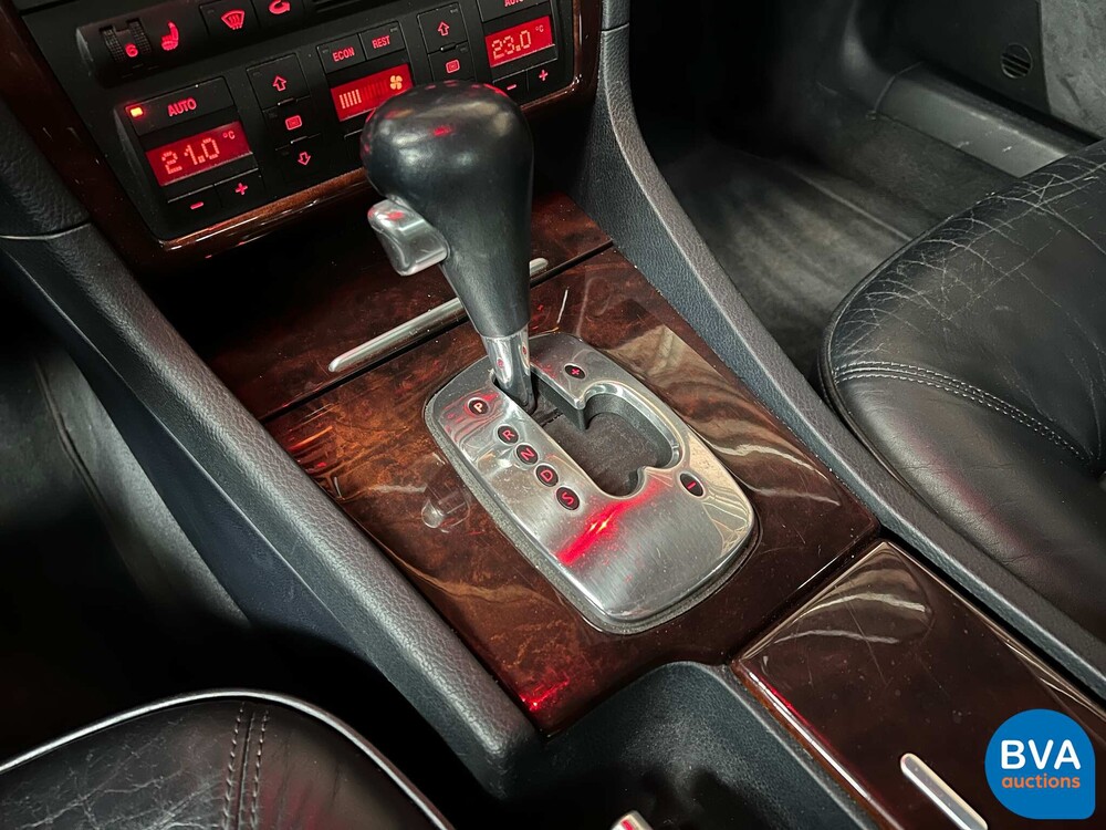 Audi A8 2.8 5V quattro Exclusive 193pk 2002 -Org. NL-, 21-JZ-DK.