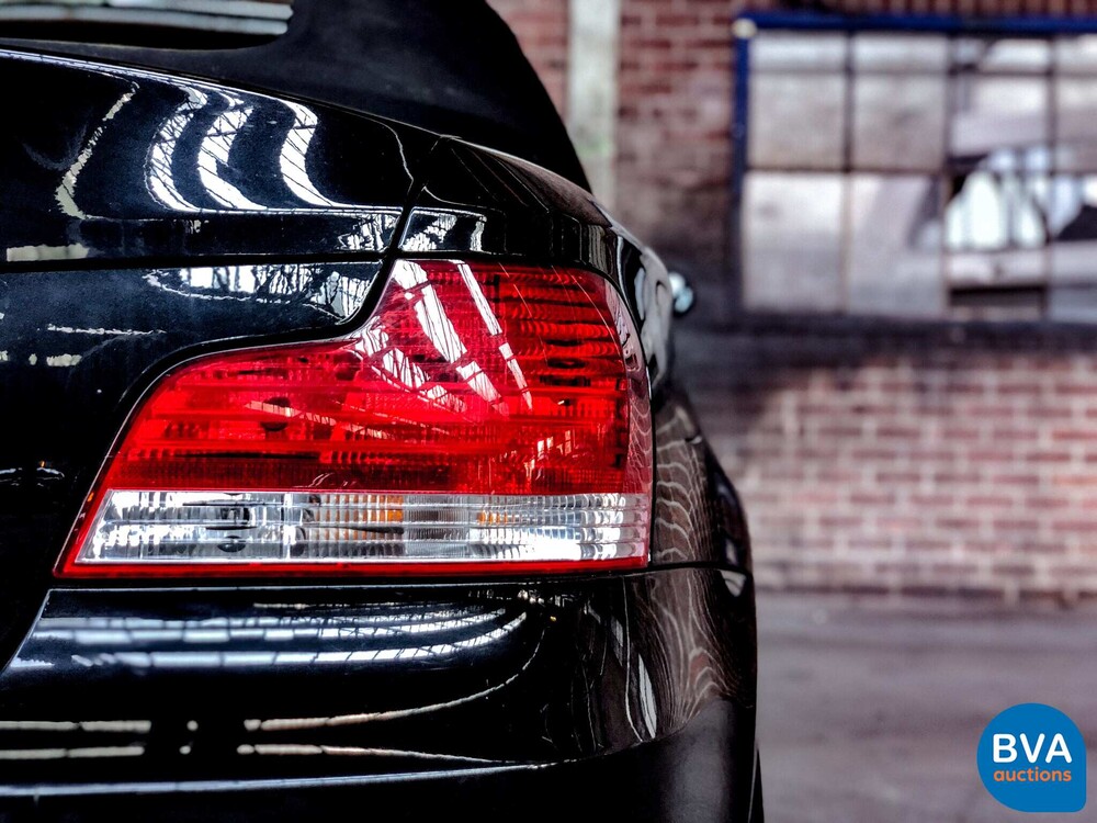 BMW 120i High Executive 1er Cabriolet 170PS 2008 -Org. NL-, 35-GSH-3.