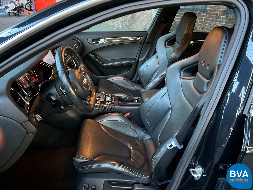 Audi RS4 Avant4.2 FSI Quattro 450 PS 2013, KS-536-B.