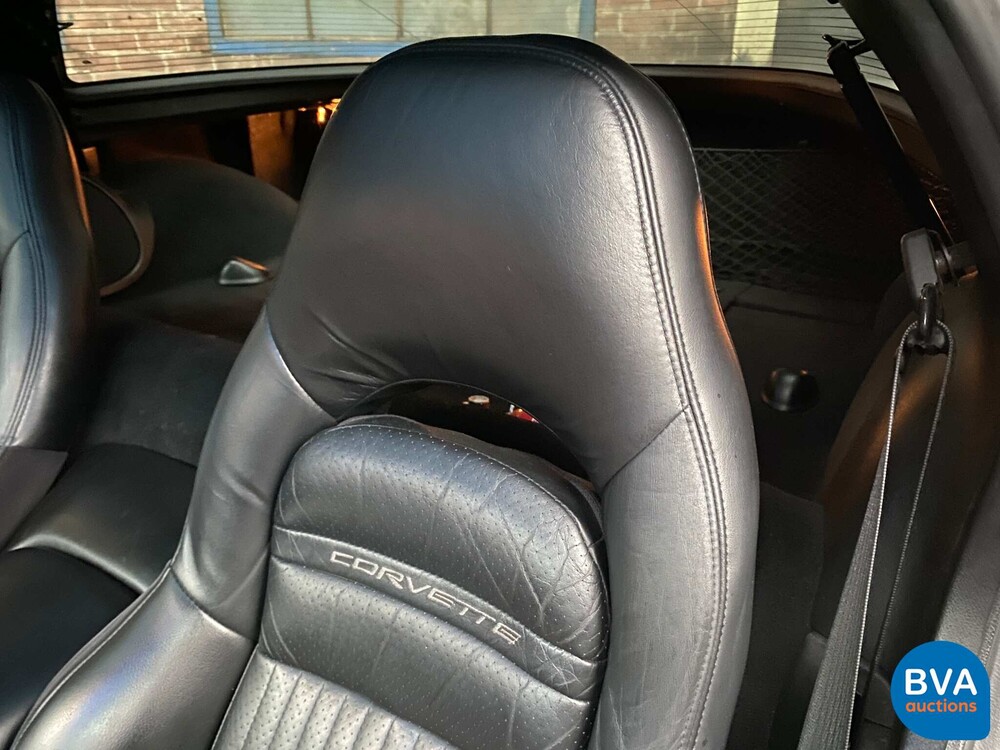 Chevrolet Corvette C55.7 V8 Targa 350 PS 2000.